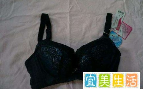 内衣尺码怎么选择(内衣尺码怎么选择75b和80b)